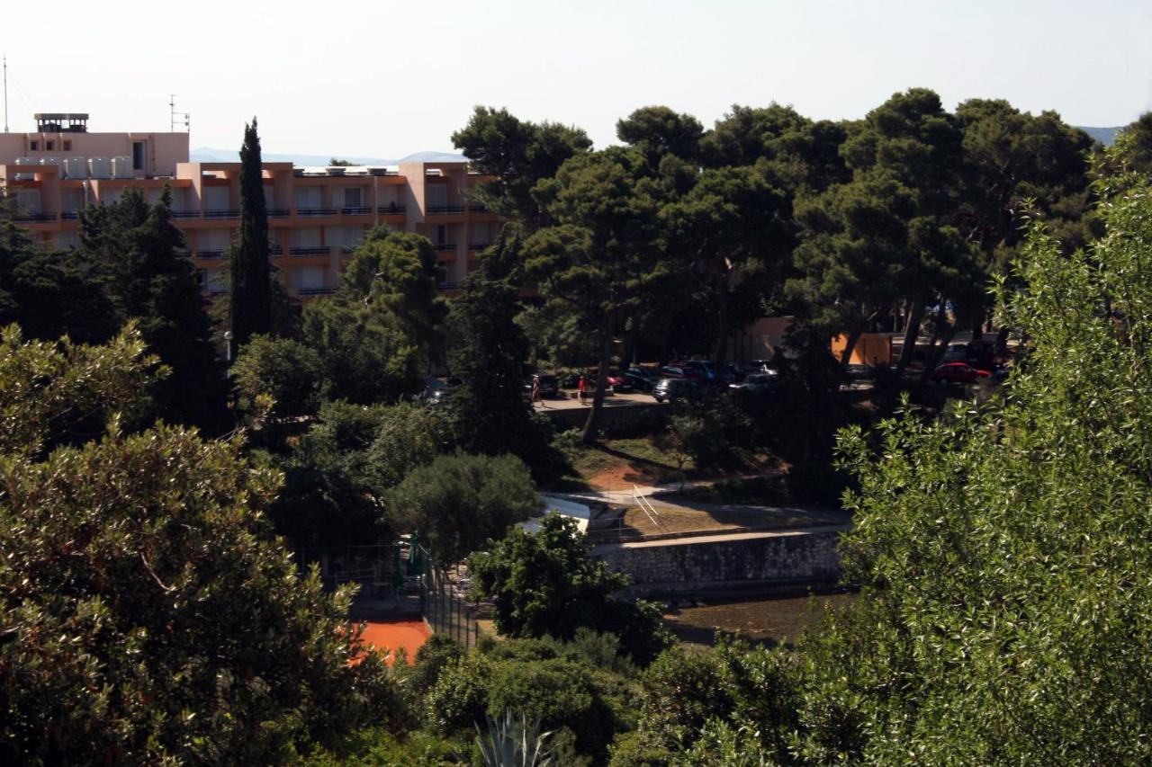 Apartments By The Sea Suha Punta, Rab - 5050 Kampor Exterior foto