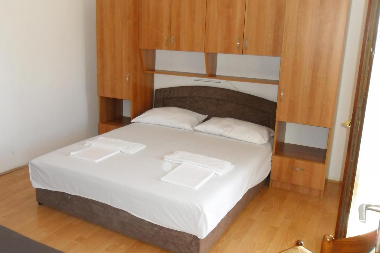 Apartments By The Sea Suha Punta, Rab - 5050 Kampor Exterior foto